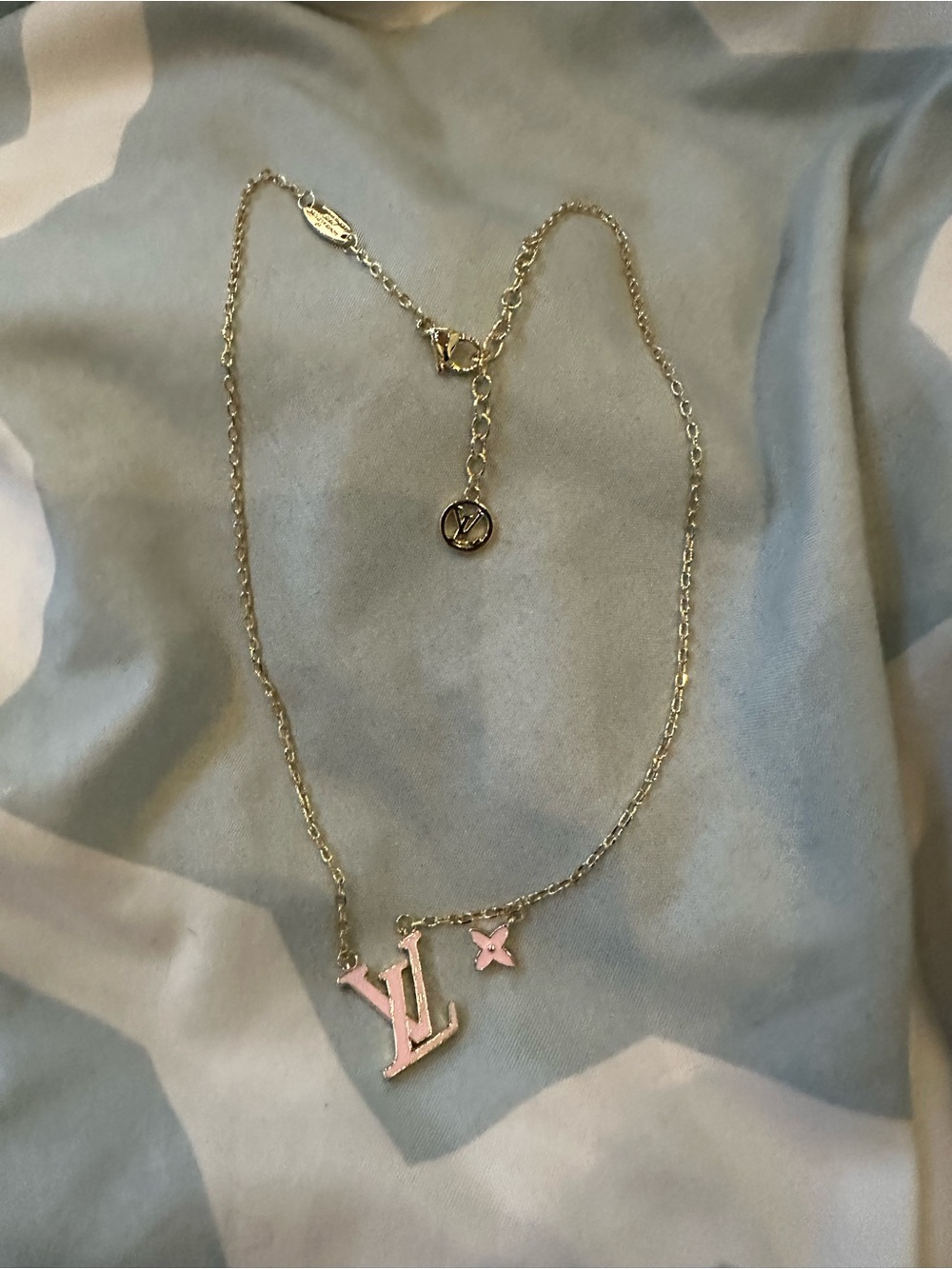 Gold-Tone Necklace with Pink Enamel LV Initial Pendant - Picture 2 of 3